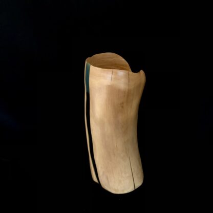 Lampe en bois d'arbousier et résine sombre – Image 5