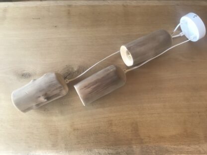 Lustre en bois flotté tourné – Image 4