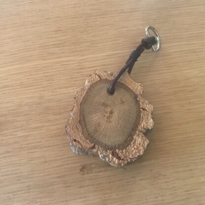 Porte-clé en bois de chêne liège – Image 4