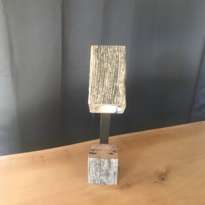Lampe de bureau en madrier, bois ancien – Image 4