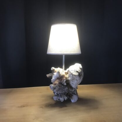 Lampe de chevet en bois flotté "mangroove" – Image 3