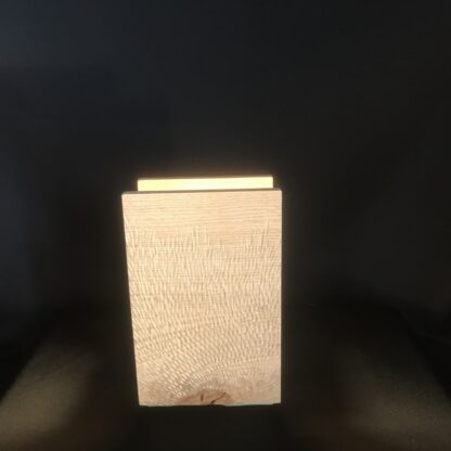 Lampe en chêne à motif gravé Buisson de Bambou – Image 3