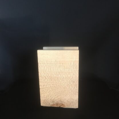 Lampe en chêne à motif gravé Buisson de Bambou – Image 4